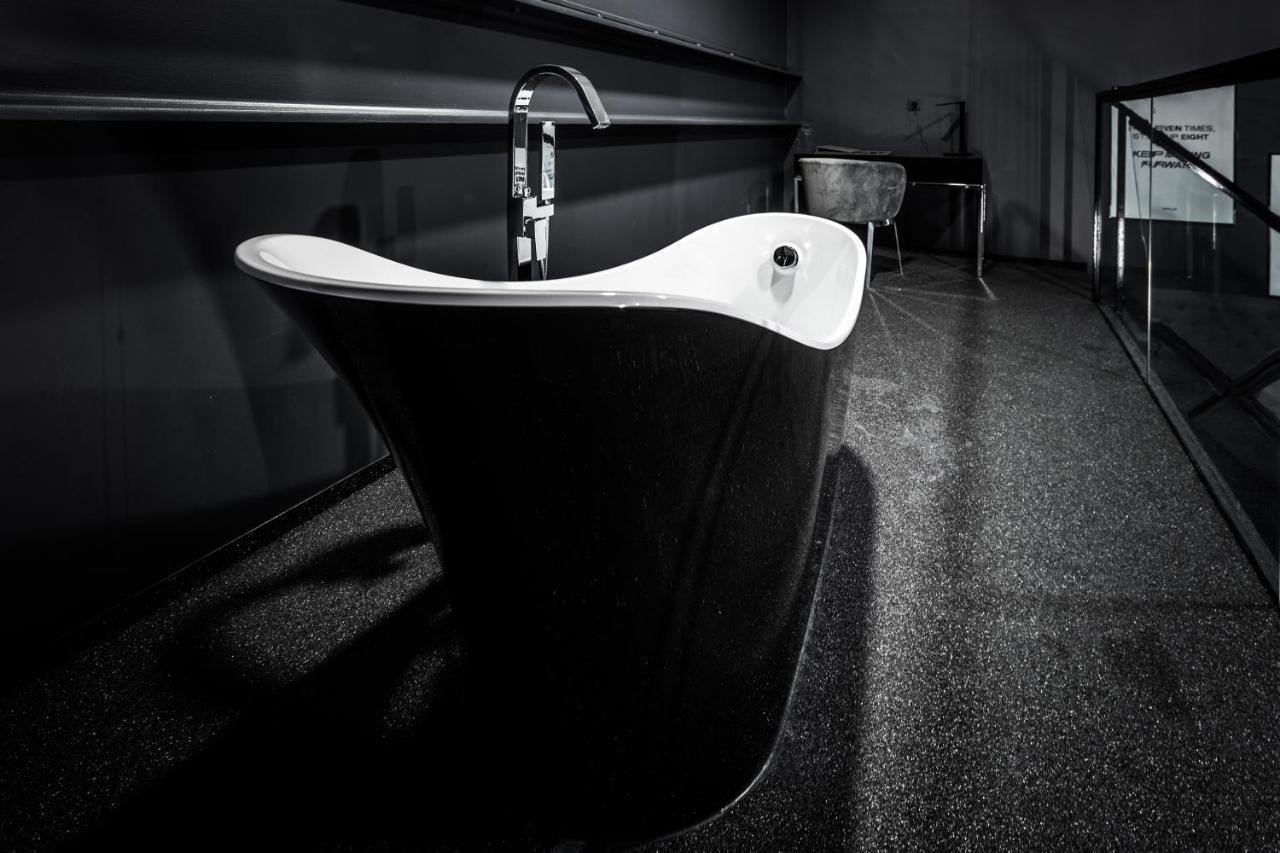 Black Hotels Koeln Ngoại thất bức ảnh