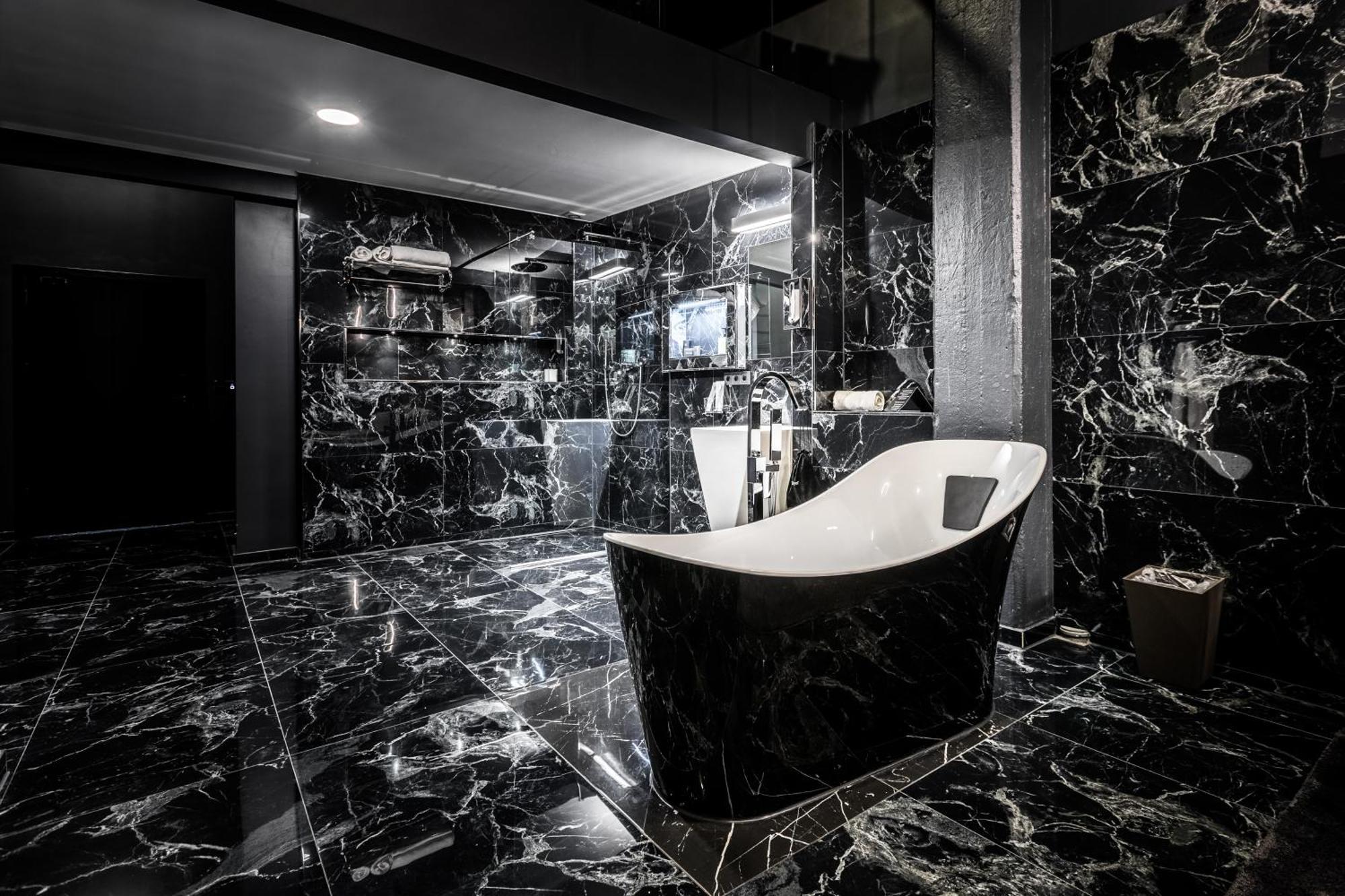 Black Hotels Koeln Ngoại thất bức ảnh