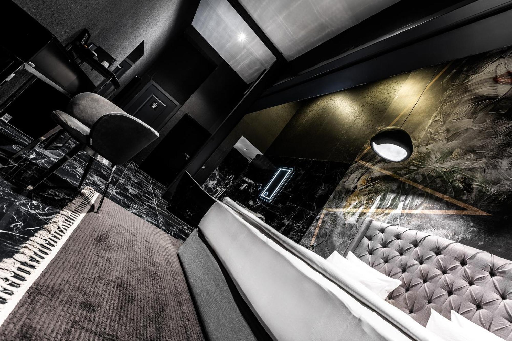 Black Hotels Koeln Ngoại thất bức ảnh